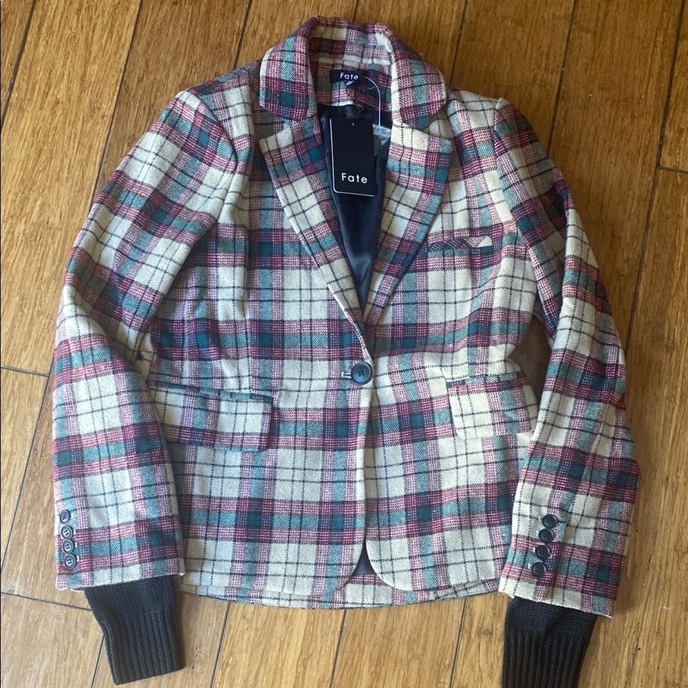 Fate Red and Cream Blazer Tailored Fit Notched Lapels